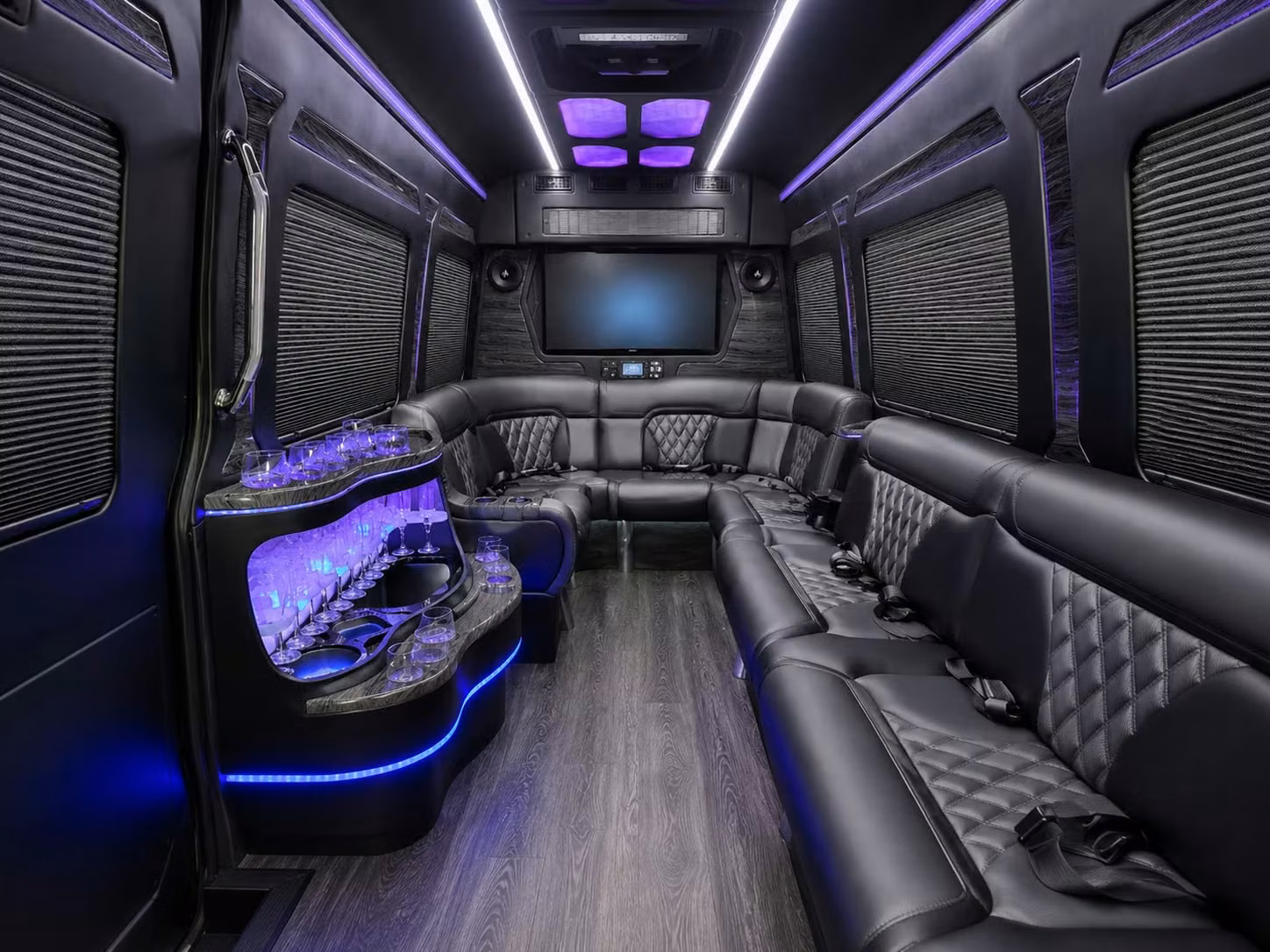 corporate transportation for team building and off site retreats